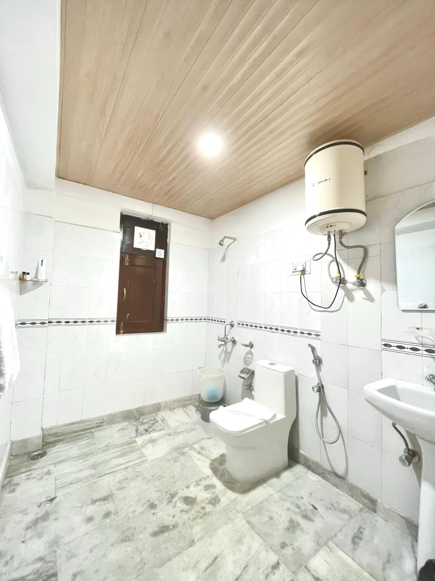Hotel Rollingrang Калпа Екстериор снимка